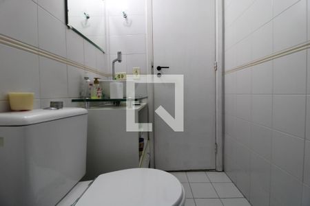 Apartamento à venda com 73m², 3 quartos e 2 vagasBanheiro