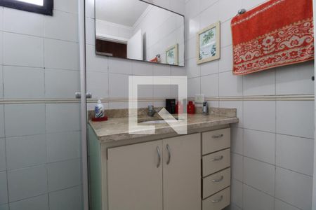 Apartamento à venda com 73m², 3 quartos e 2 vagasBanheiro da suíte