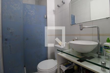 Apartamento à venda com 73m², 3 quartos e 2 vagasBanheiro