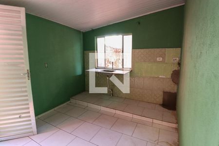 Casa à venda com 170m², 5 quartos e 2 vagas Casa à venda com 170m², 5 quartos e 2 vagasCasa 3 - Cozinha