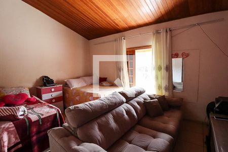 Casa à venda com 170m², 5 quartos e 2 vagas Casa à venda com 170m², 5 quartos e 2 vagasCasa 1 - Quarto