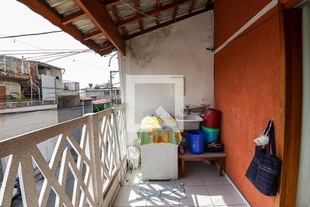 Casa à venda com 170m², 5 quartos e 2 vagas Casa à venda com 170m², 5 quartos e 2 vagasCasa 1 - sacada