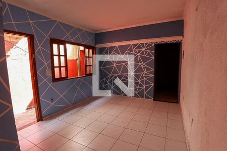 Casa à venda com 170m², 5 quartos e 2 vagas Casa à venda com 170m², 5 quartos e 2 vagasCasa 2 - Quarto/sala