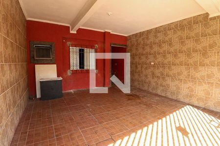 Casa à venda com 170m², 5 quartos e 2 vagas Casa à venda com 170m², 5 quartos e 2 vagasGaragem