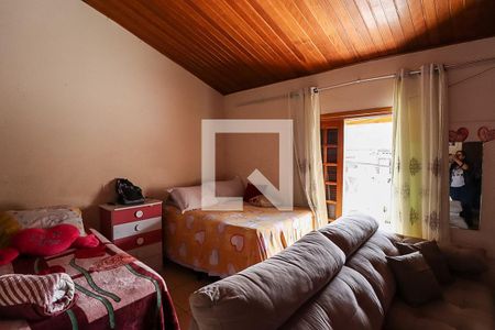 Casa à venda com 170m², 5 quartos e 2 vagas Casa à venda com 170m², 5 quartos e 2 vagasCasa 1 - Quarto