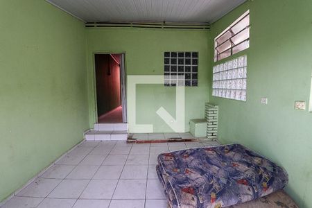 Casa à venda com 170m², 5 quartos e 2 vagas Casa à venda com 170m², 5 quartos e 2 vagasCasa 3 - Quarto