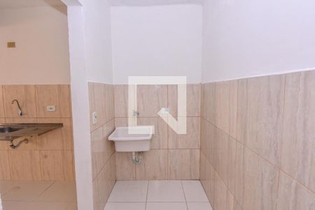 Casa para alugar com 40m², 2 quartos e 1 vaga Casa para alugar com 40m², 2 quartos e 1 vagaÁrea de Serviço