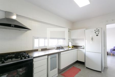 Apartamento à venda com 160m², 4 quartos e 2 vagas Apartamento à venda com 160m², 4 quartos e 2 vagasCozinha