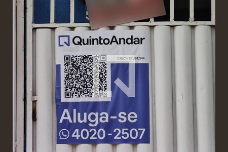 Apartamento para alugar com 52m², 2 quartos e 1 vagaPlaquinha instalada no portão do imóvel - Área Externa