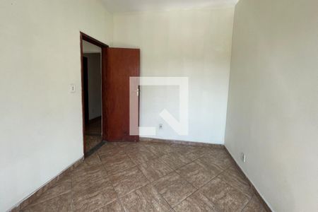 Quarto 2 de casa para alugar com 2 quartos, 45m² em Jardim Olavo Bilac, Duque de Caxias