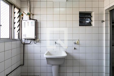 Apartamento à venda com 105m², 3 quartos e 2 vagasÁrea de Serviço