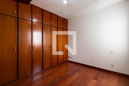 Apartamento à venda com 105m², 3 quartos e 2 vagasQuarto 3 - Suíte