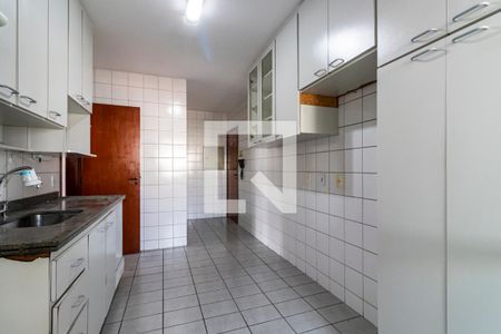 Apartamento à venda com 105m², 3 quartos e 2 vagasCozinha