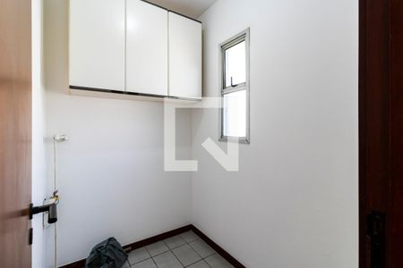 Apartamento à venda com 105m², 3 quartos e 2 vagasQuarto de Serviço