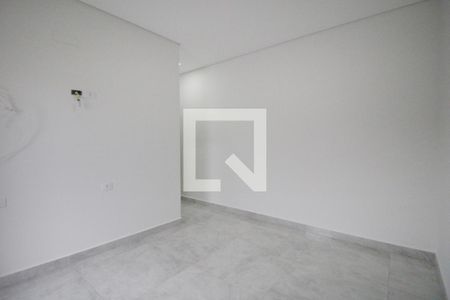 Casa de condomínio para alugar com 450m², 4 quartos e 5 vagasSuíte 3