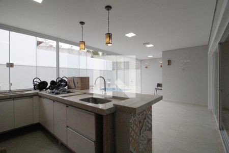 Casa de condomínio para alugar com 450m², 4 quartos e 5 vagasÁrea Gourmet