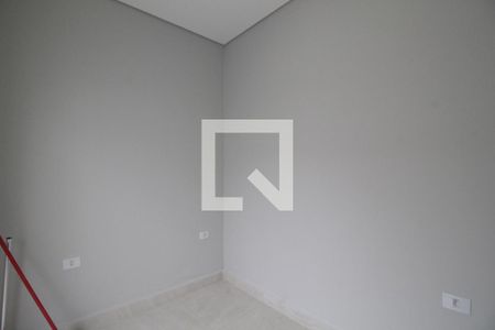 Casa de condomínio para alugar com 450m², 4 quartos e 5 vagasDepósito