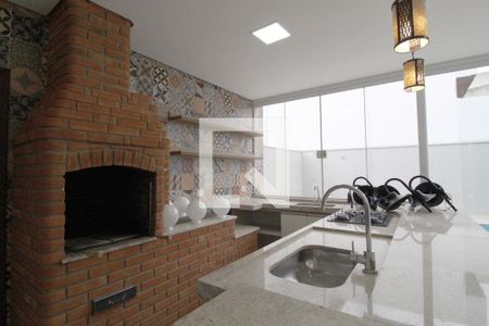 Casa de condomínio para alugar com 450m², 4 quartos e 5 vagasÁrea Gourmet