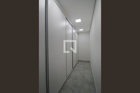 Casa de condomínio para alugar com 450m², 4 quartos e 5 vagasSuíte master