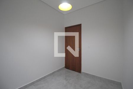 Casa de condomínio para alugar com 450m², 4 quartos e 5 vagasEscritório