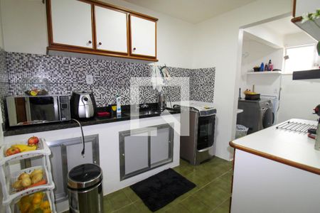 Apartamento à venda com 77m², 3 quartos e sem vagaCozinha