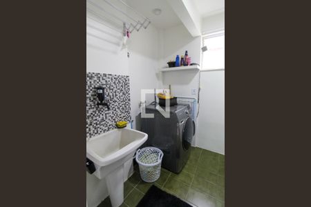 Apartamento à venda com 77m², 3 quartos e sem vagaÁrea de Serviço