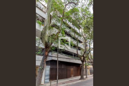 Apartamento à venda com 110m², 3 quartos e 1 vagaFachada