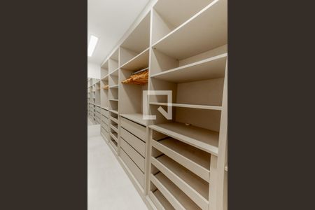 Apartamento à venda com 110m², 3 quartos e 1 vagaCloset da suíte