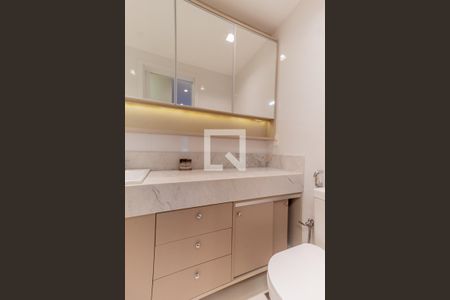 Apartamento à venda com 110m², 3 quartos e 1 vagaBanheiro da Suite