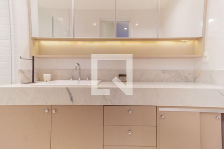 Apartamento à venda com 110m², 3 quartos e 1 vagaBanheiro da Suite