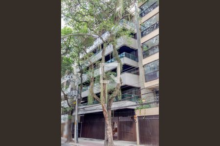 Apartamento à venda com 110m², 3 quartos e 1 vagaFachada