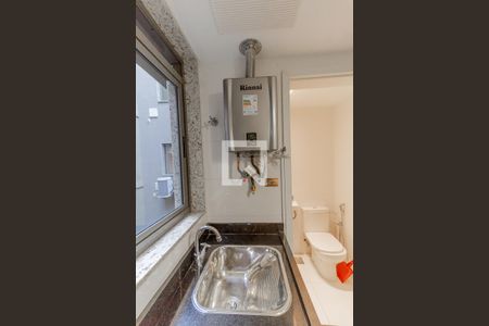 Apartamento à venda com 110m², 3 quartos e 1 vagaÁrea de Serviço