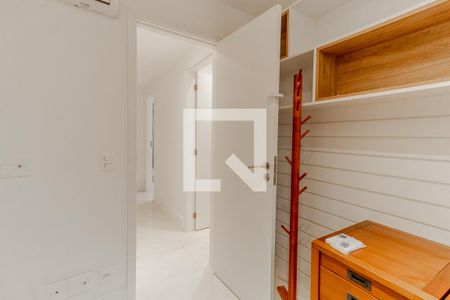 Apartamento à venda com 110m², 3 quartos e 1 vagaQuarto 2