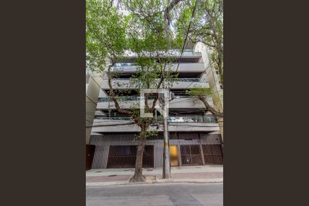 Apartamento à venda com 110m², 3 quartos e 1 vagaFachada