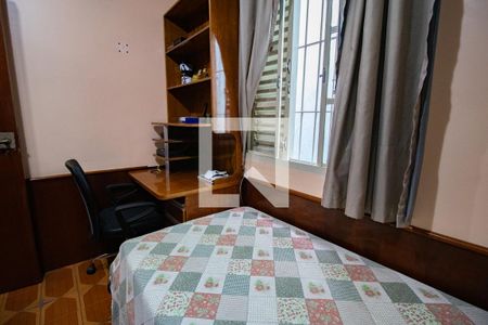 Casa à venda com 108m², 3 quartos e 2 vagasQuarto 2