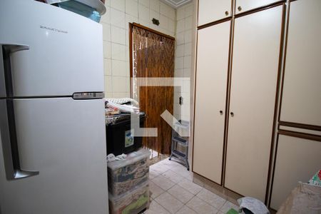 Casa à venda com 108m², 3 quartos e 2 vagasÁrea de Serviço