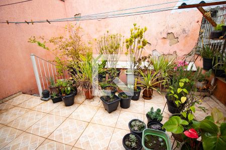 Casa à venda com 108m², 3 quartos e 2 vagasÁrea comum