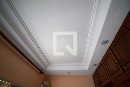 Casa à venda com 108m², 3 quartos e 2 vagasDetalhe