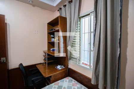 Casa à venda com 108m², 3 quartos e 2 vagasQuarto 2