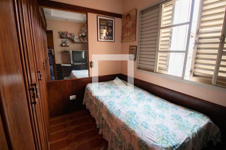 Casa à venda com 108m², 3 quartos e 2 vagasQuarto 3