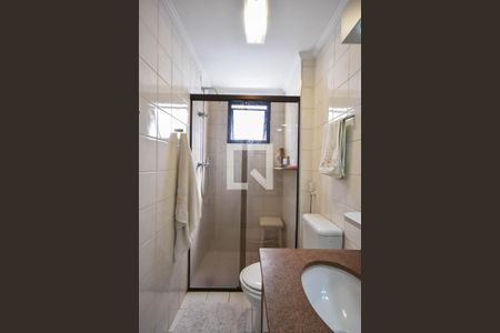 Apartamento para alugar com 90m², 2 quartos e 2 vagas Apartamento para alugar com 90m², 2 quartos e 2 vagasBanheiro