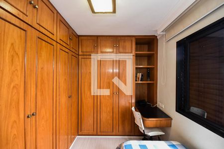 Quarto de apartamento à venda com 2 quartos, 90m² em Vila Andrade, São Paulo