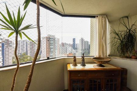 Varanda de apartamento à venda com 2 quartos, 90m² em Vila Andrade, São Paulo