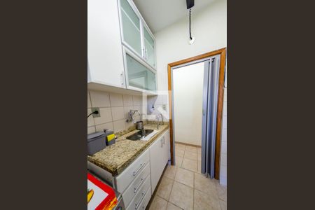 Apartamento para alugar com 75m², 2 quartos e 2 vagasCozinha