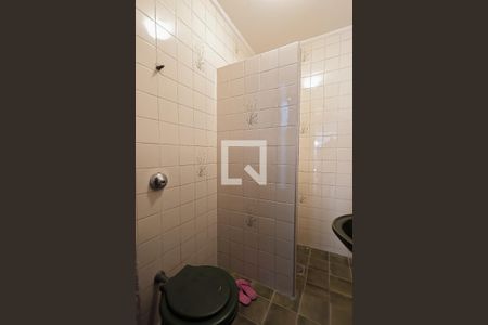 Casa à venda com 240m², 4 quartos e 3 vagasBanheiro de Serviço