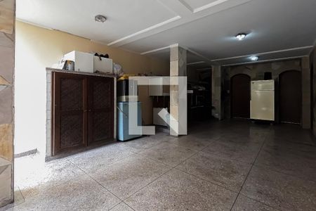 Casa à venda com 240m², 4 quartos e 3 vagasGaragem