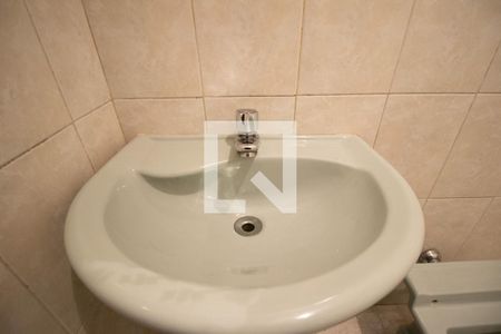 Casa para alugar com 159m², 2 quartos e 2 vagasBanheiro - Torneira