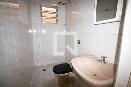 Casa para alugar com 159m², 2 quartos e 2 vagasBanheiro