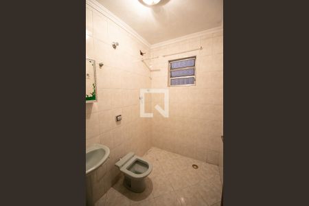 Casa para alugar com 159m², 2 quartos e 2 vagasBanheiro 2