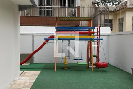 Apartamento à venda com 90m², 2 quartos e 1 vagaÁrea comum